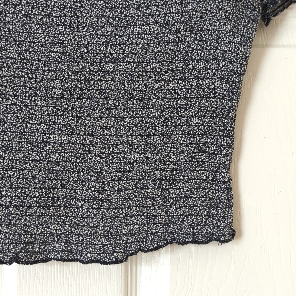 Abercrombie & Fitch Static Printed Smocked Off The Shoulder Crop Top Navy Medium - Picture 3 of 8